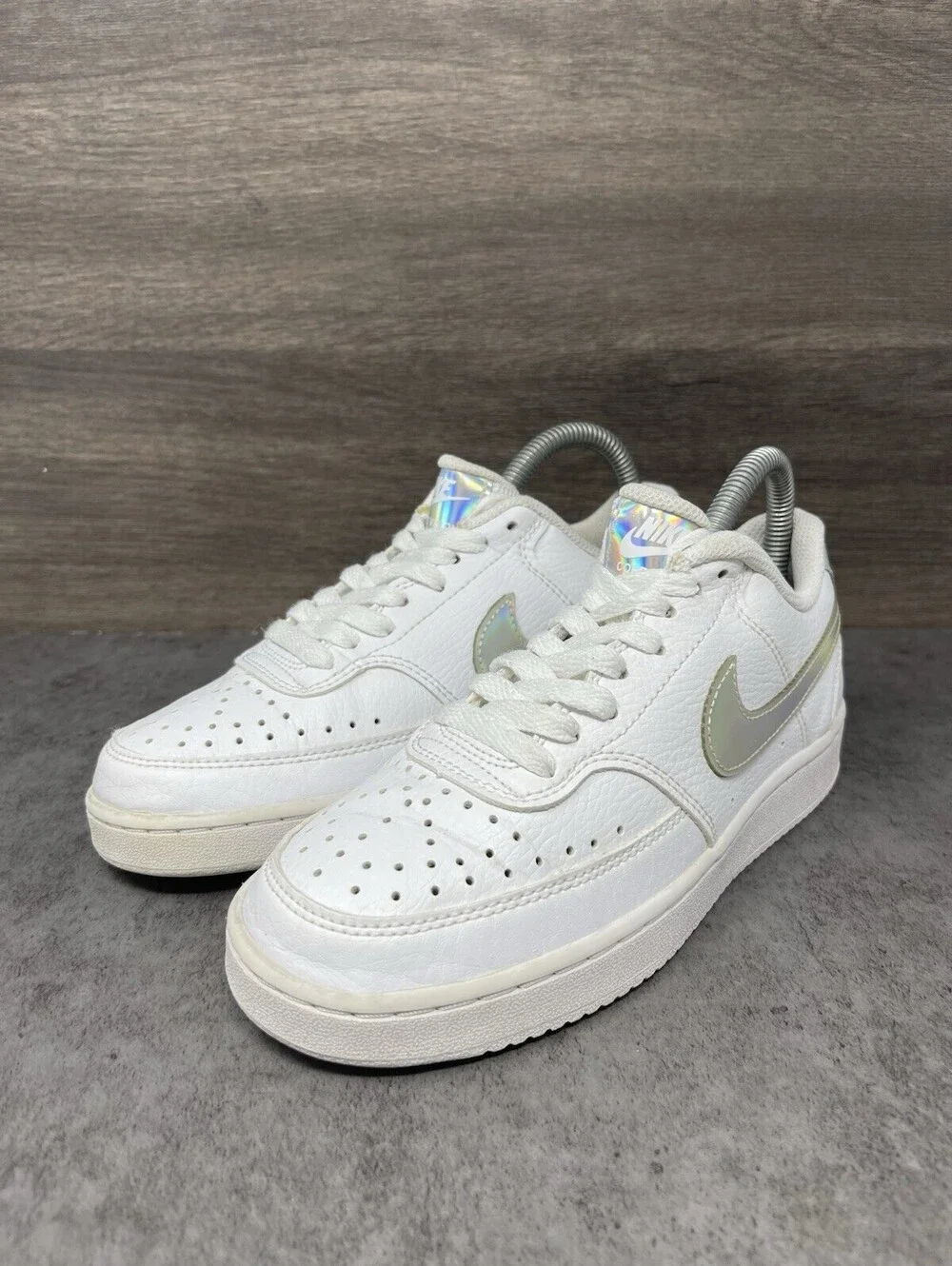 Nike Court Borough Low 2 Kids Size 5 White Iridescent Leather Casual Sneakers